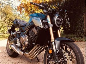 CB 650R 2022 FAIBLE KILOMÉTRAGE