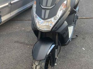 SCOOTER PEUGEOT STREETZONE