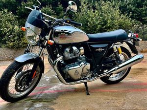 MOTO ROYAL ENFIELD INTERCEPTOR