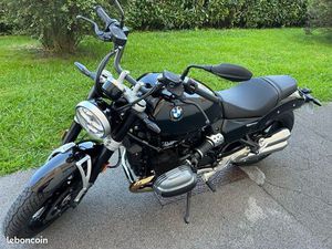 BMW R12