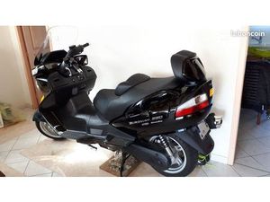 SCOOTER SUSUKI BURGMAN 650