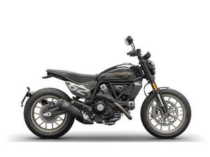 DUCATI SCRAMBLER 800 FULL THROTTLE