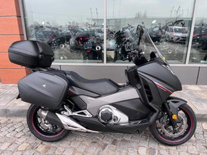 HONDA INTEGRA 750 ABS →