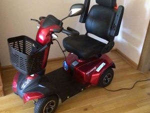 SENIOREN 4 RAD ELEKTRO-ROLLER