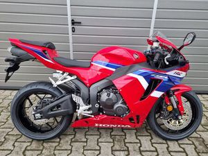 HONDA CBR 600 RR NUR NOCH 1 X AUF LAGER