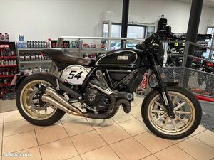 DUCATI 800 SCRAMBLER