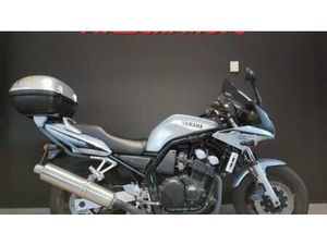 VENDO YAMAHA FZS 600 FAZER (2002 - 03) USATA A LUGO (CODICE 9891205) - MOTO.IT