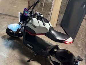 MIKU MAX À VENDRE OU ÉCHANGE