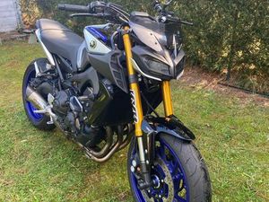 YAMAHA MT 09 SP