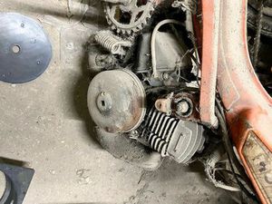 MOBYLETTE, MOTO, BÉCANE