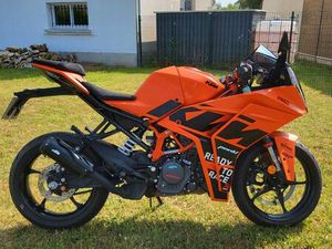KTM RC 125 2023