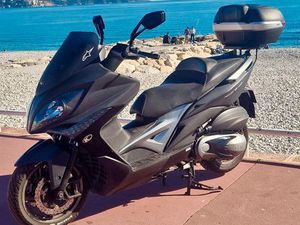 MAXISCOOTER KYMCO