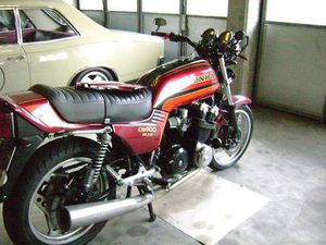 HONDA BOLDOR 900 MIT VETERAN STATUS CANTON ZOUG -