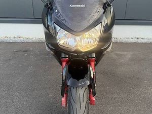 KAWASAKI ER-6F 25 KW FRISCH AB SERVICES UND MFK CANTON BERNE -