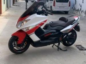 YAMAHA - TMAX 2011