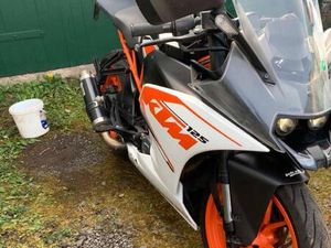KTM RC 125 / BAUJAHR 2016