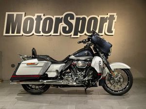 HARLEY-DAVIDSON CVO STREET GLIDE *JEKILL&HYDE* • 2019