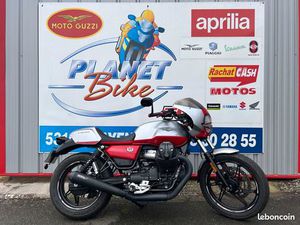 MOTO GUZZI V7 STONE CORSA E5 2024 - 4 114 KMS