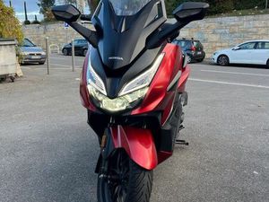 FORZA 125 - 2022 - 7000 KILOMÈTRES SEULEMENT