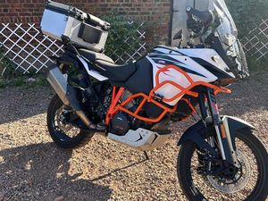 KTM 1090 ADVENTURE R