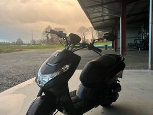 SCOOTER PEUGEOT STREET ZONE 50 CC