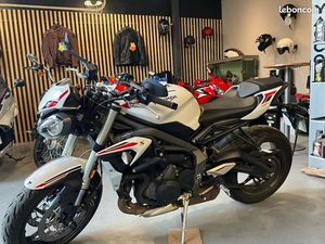 TRIUMPH STREET TRIPLE 660 S 2023