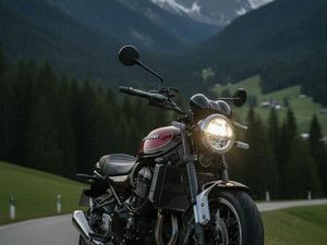 KAWASAKI Z900 RS 2023 ROUGE & OR - 5800 KM