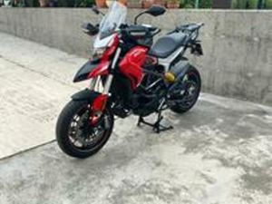 DUCATI HYPERSTRADA 939