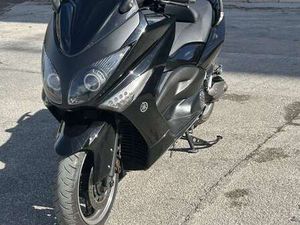 YAMAHA TMAX 500 ABS