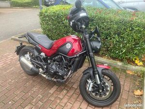 MOTO BENELLI LEONCINO 500