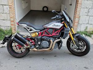VENDO INDIAN FTR 1200 R CARBON (2021 - 25) USATA A TRIVENTO (CODICE 9891443) - MOTO.IT