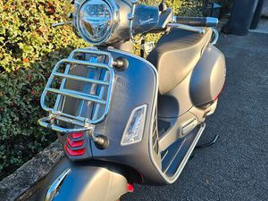 VESPA 300 GTS SUPER SPORT