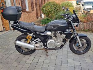 YAMAHA XJR 1300