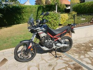 APRILIA TUAREG 660