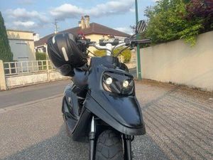 SCOOTE BOOSTER AVANT 2004