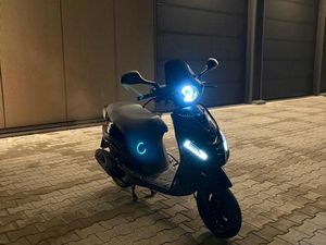 ② PIAGGIO ZIP 50 CC 4 TAKT 2017