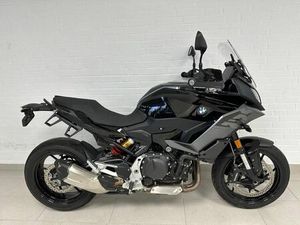 BMW F 900 XR 'TRIPLE BLACK' + 4 PAKETE + CONNECTIVIT