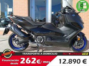 YAMAHA - TMAX