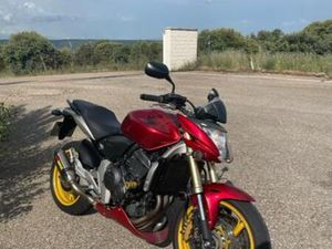 HONDA - CB600F HORNET