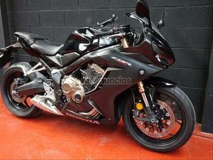 HONDA - CBR 650 R