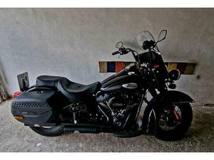 HARLEY DAVIDSON HERITAGE SOFTAIL CLASSIC 114