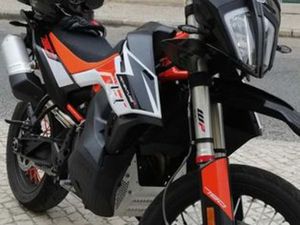KTM 790 ADVENTURE R COMO NOVA ALBUFEIRA E OLHOS DE ÁGUA