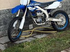 YAMAHA YZ250F