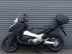 HONDA INTEGRA 750I BLACK MATT + 3 КУФАРА →