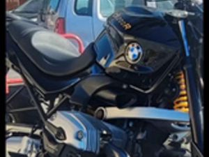 BMW R1200R AKRAPOVIC