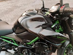 KAWASAKI - Z900