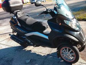 PIAGGIO - MP3 400 LT