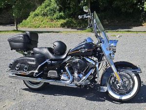 HARLEY-DAVIDSON 2012 ROAD KING CLASSIC