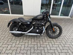 HARLEY DAVIDSON SPORTSTER IRON 883