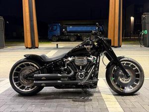 HARLEY-DAVIDSON FATBOY 115TH ANNIVERSARY STAGE 2